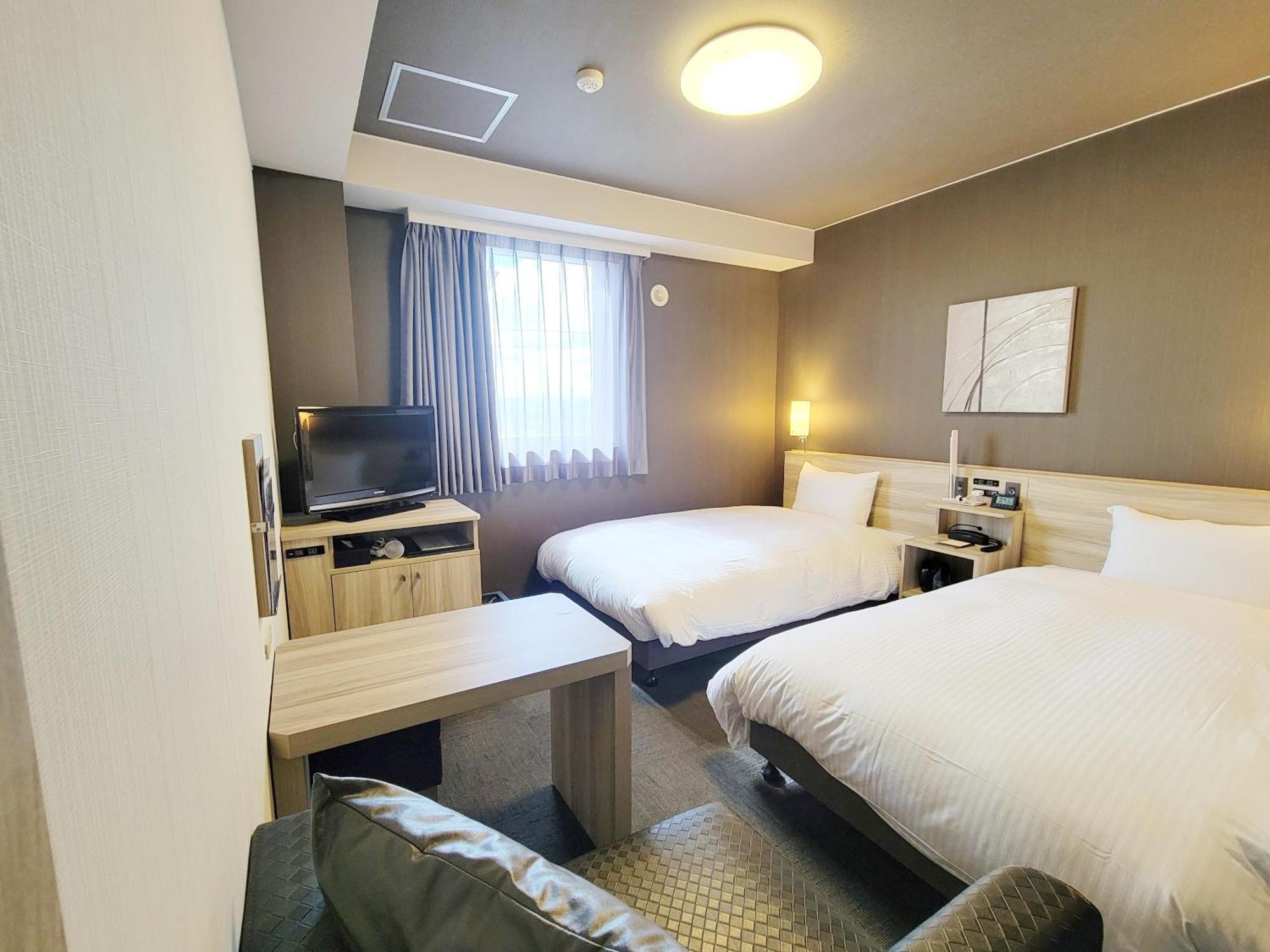 Hotel Route-Inn Komoro Eksteriør bilde