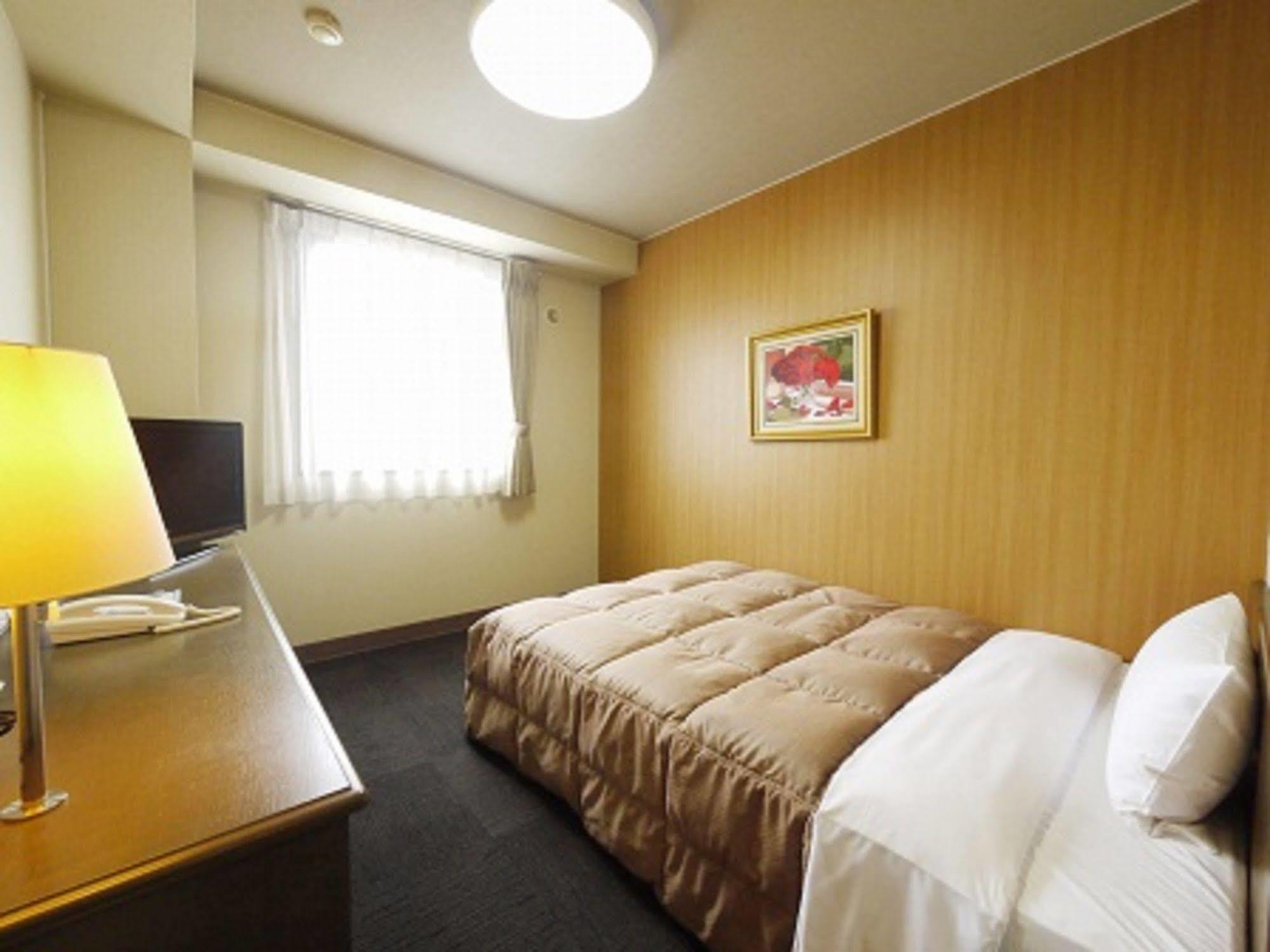 Hotel Route-Inn Komoro Eksteriør bilde